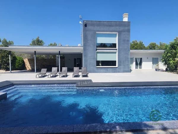 Casa de 0,27 ha en venta en L´ametlla de mar, Tarragona