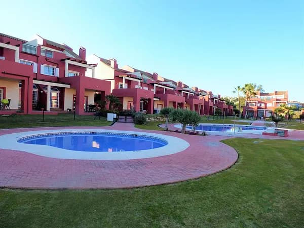 Casa de 0,028 ha en venta en Sotogrande, Cadiz