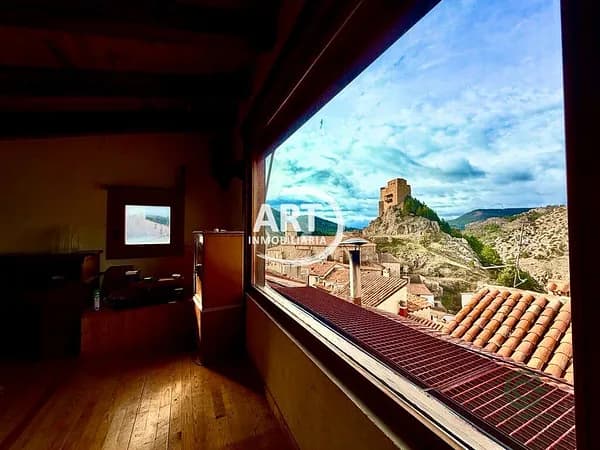 Casa de 0,0262 ha en venta en Teruel