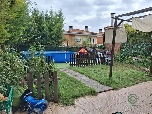 Casa de 0,015 ha en venta en Álava