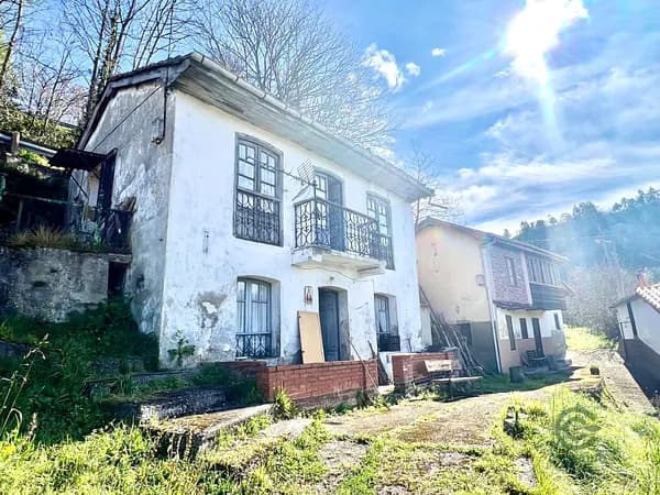 Finca rústica de 0,009 ha en venta en Asturias