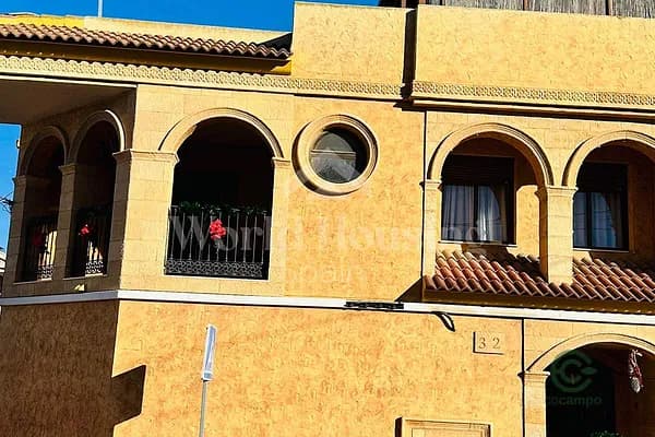 Casa de 0,0439 ha en venta en Guardamar del segura, Alicante