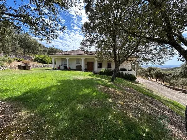 Finca rústica de 303 ha en venta en Salamanca