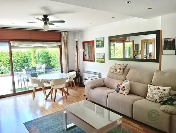 Casa de 0,016 ha en venta en Vitoria-gasteiz, Alava