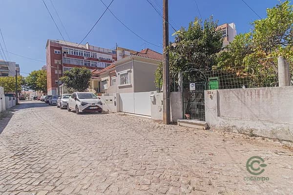 Casa de 0,0139 ha en venta en Costa de caparica, Setúbal