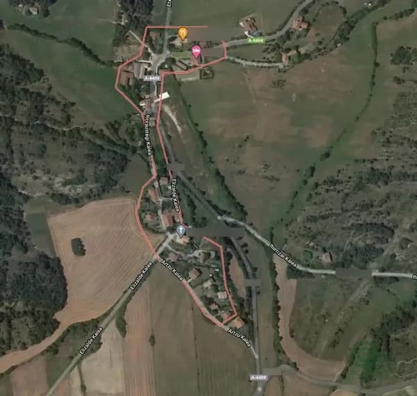 Terreno urbano de 0,08 ha en venta en Acosta, Alava