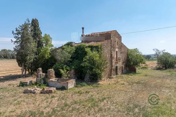 Finca rústica de 3,7275 ha en venta en Casavells, Girona