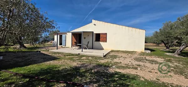 Finca agrícola de 0,8583 ha en venta en Tarragona