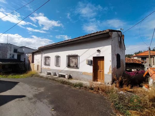 Finca rústica de 0,05 ha en venta en Asturias