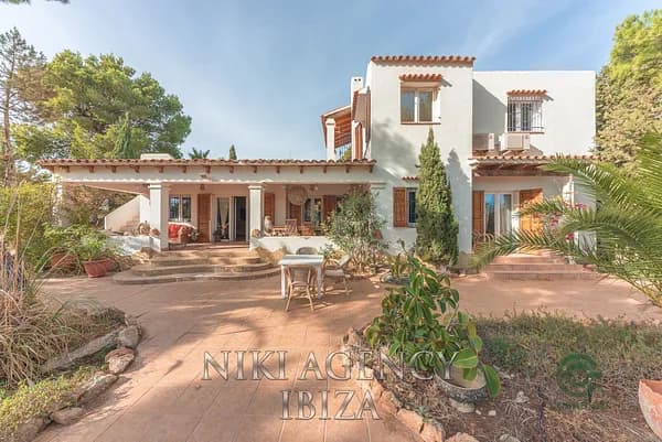 Casa de 0,42 ha en venta en Baleares