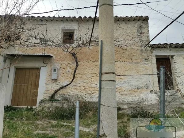 Finca rústica de 0,012 ha en venta en Oria, Almería