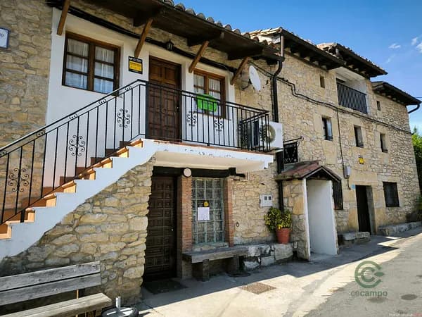 Finca de recreo de 0,0607 ha en venta en Valdegovía/gaubea, Álava