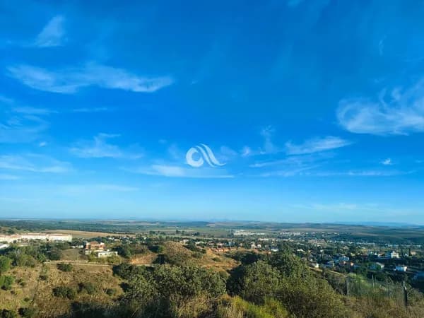 Finca de recreo de 2,5 ha en venta en Córdoba, Córdoba