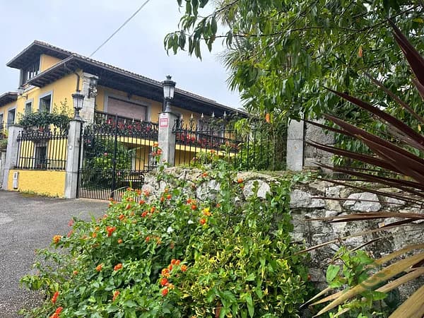 Finca rústica de 0,5 ha en venta en Llanes, Asturias