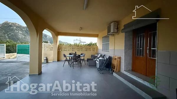 Finca rústica de 0,08 ha en venta en Gandia, Valencia