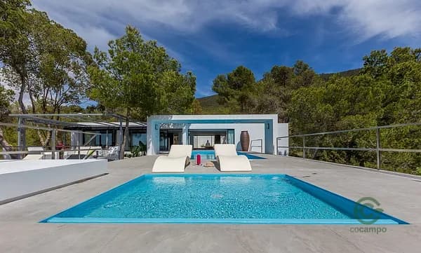 Rustic property of 2 ha for sale in Balearic islands