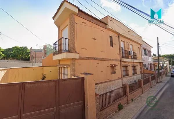 Casa de 0,018 ha en venta en Malaga, Malaga