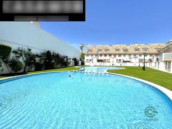 Casa de 0,024 ha en venta en Albacete