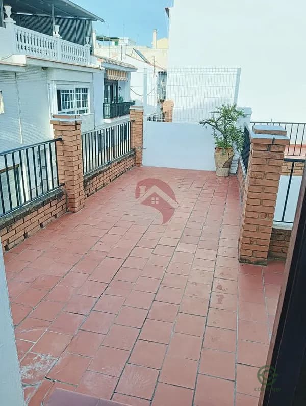 Casa de 0,008 ha en venta en Málaga