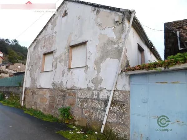 Finca agrícola de 0,09 ha en venta en Pontevedra, Pontevedra