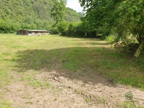 Finca rústica de 0,8 ha en venta en Oviedo, Asturias
