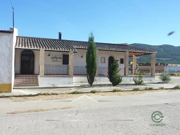 Finca rústica de 1467 ha en venta en Los yébenes, Toledo