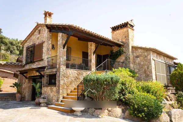 Finca rústica de 0,2919 ha en venta en Santa cristina d`aro, Girona
