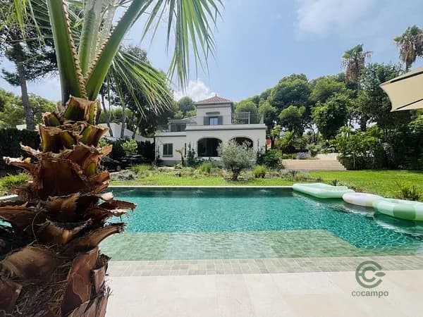 Casa de 0,2012 ha en venta en Alicante