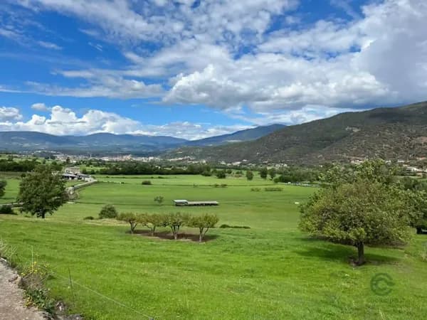 Finca rústica de 0,4 ha en venta en Alas i cerc, Lleida