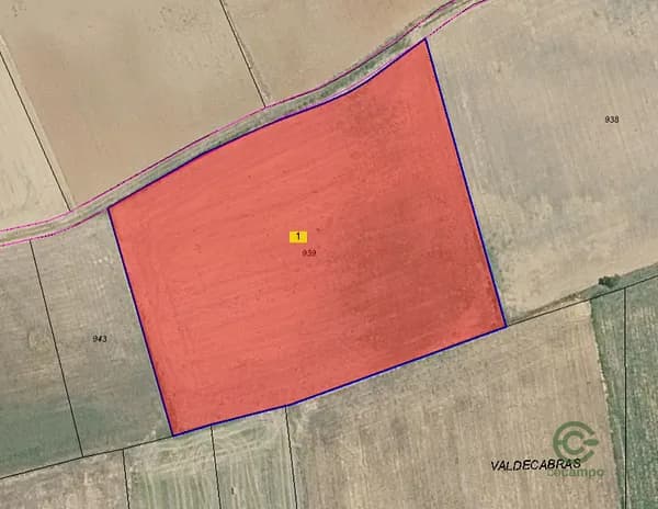 Finca agrícola de 1,4 ha en venta en Zamora