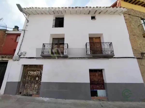 Casa de 0,03 ha en venta en Villamediana de iregua, La rioja