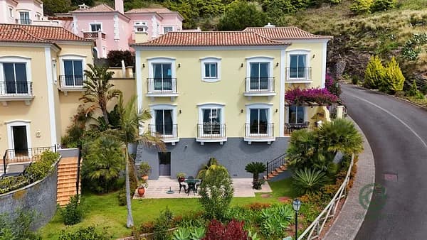 Casa de 0,0203 ha en venta en Funchal, Ilha da madeira