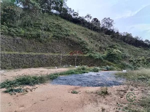 Finca rústica de 0,3 ha en venta en Antioquia