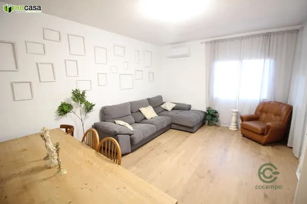 Casa de 0,0211 ha en venta en Guadamur, Toledo