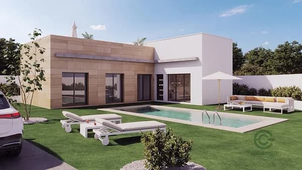 Casa de 0,0355 ha en venta en Murcia