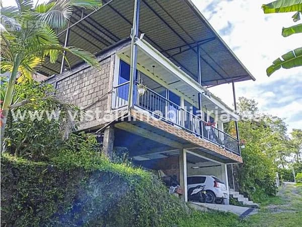 Finca rústica de 0,28 ha en venta en Caldas