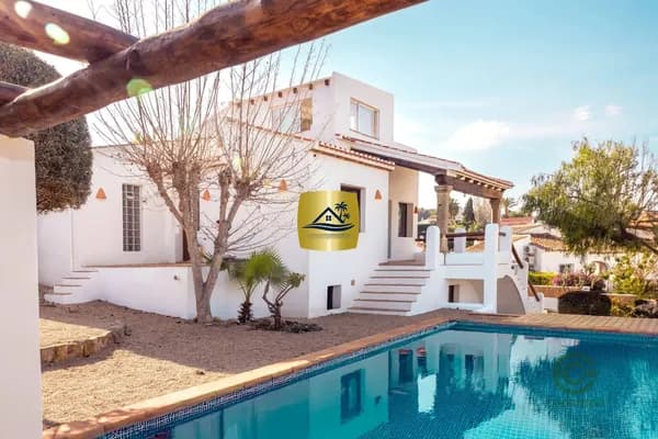 Casa de 0,0667 ha en venta en Jávea - xàbia, Alicante