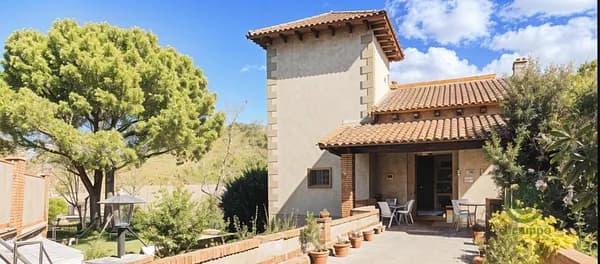 Finca de recreo de 0,11 ha en venta en Gerona
