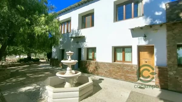 Finca rústica de 80 ha en venta en Granada