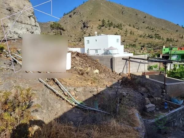 Terreno urbano de 0,0533 ha en venta en Guia de isora, Santa cruz de tenerife