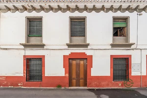 Casa de 0,0504 ha en venta en Padul, Granada