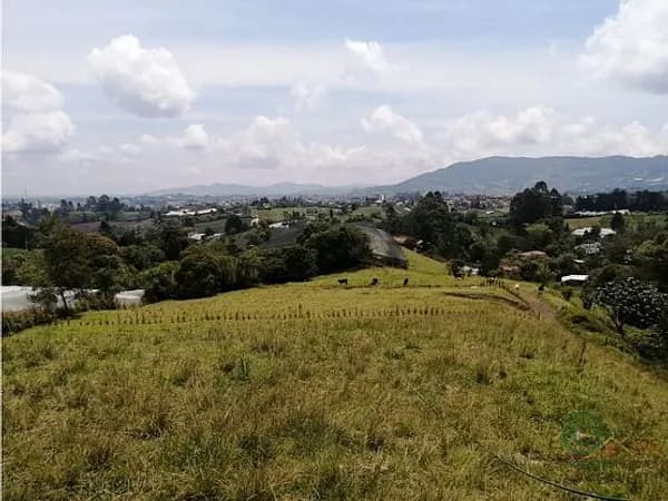 Finca rústica de 0,3333 ha en venta en Antioquia