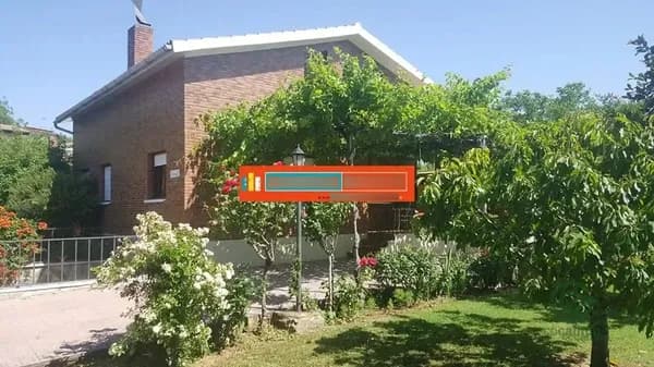 Finca rústica de 0,17 ha en venta en Lardero, La rioja