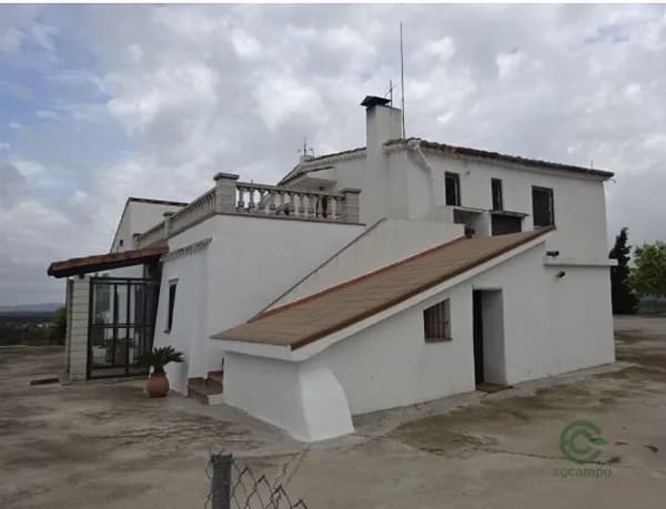 Finca rústica de 2,6 ha en venta en Barcelona