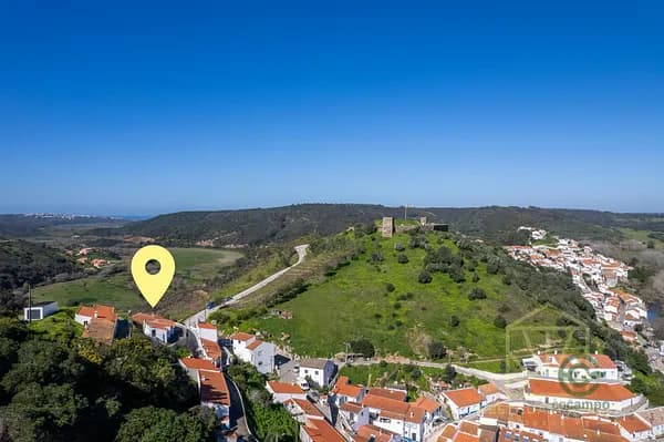 Casa de 0,0093 ha en venta en Aljezur, Faro