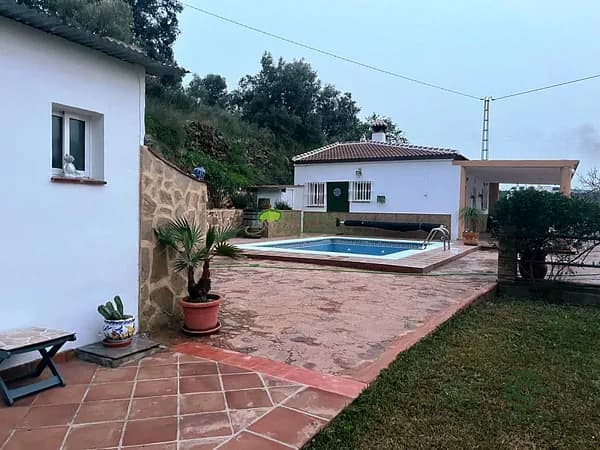 Finca rústica de 0,13 ha en venta en Málaga