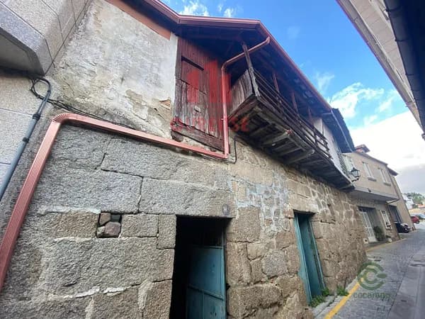 Casa de 0,0049 ha en venta en Barbadas, Orense