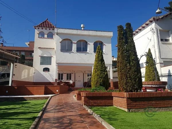 Finca rústica de 0,03 ha en venta en Granollers, Barcelona