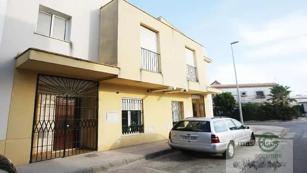 Casa de 0,0087 ha en venta en Sanlúcar de barrameda, Cádiz