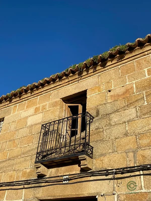 Casa de 0,03 ha en venta en Cáceres